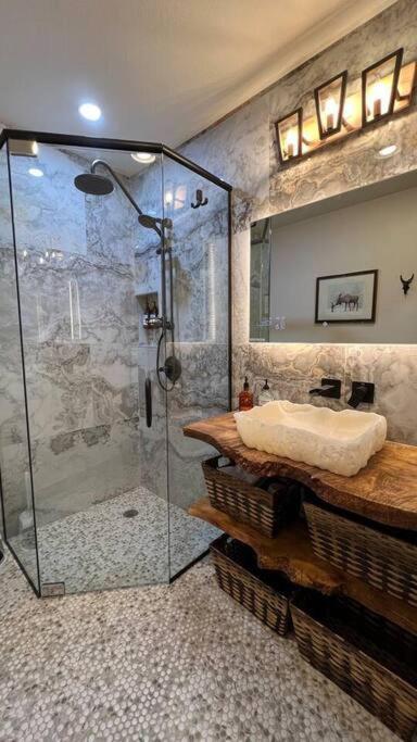 Gondola Chalet -New Luxury 5 Bdrm Condo @ Canyon Lodge, Steam Room Mammoth Lakes Exterior photo